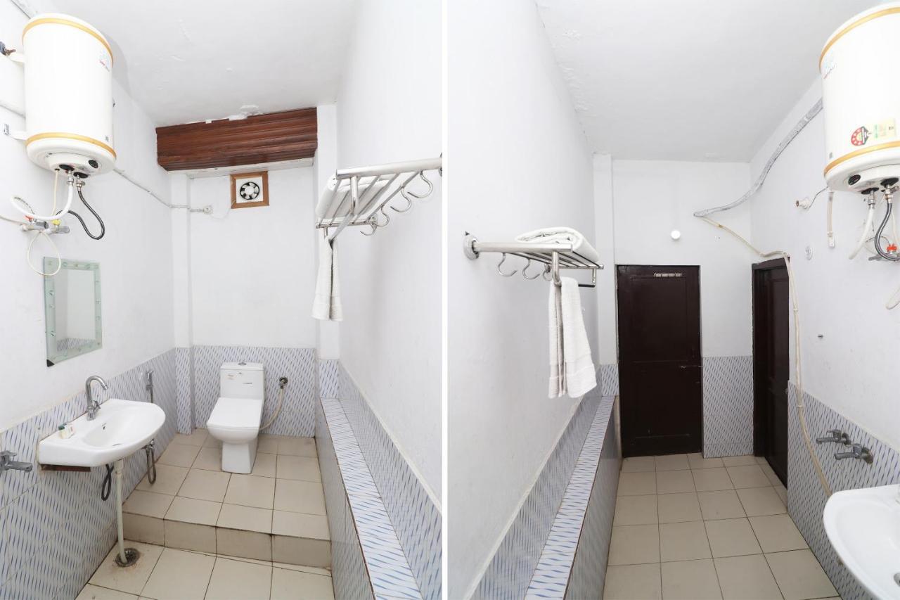 Oyo Hotel Ayaan Bareilly Bagian luar foto